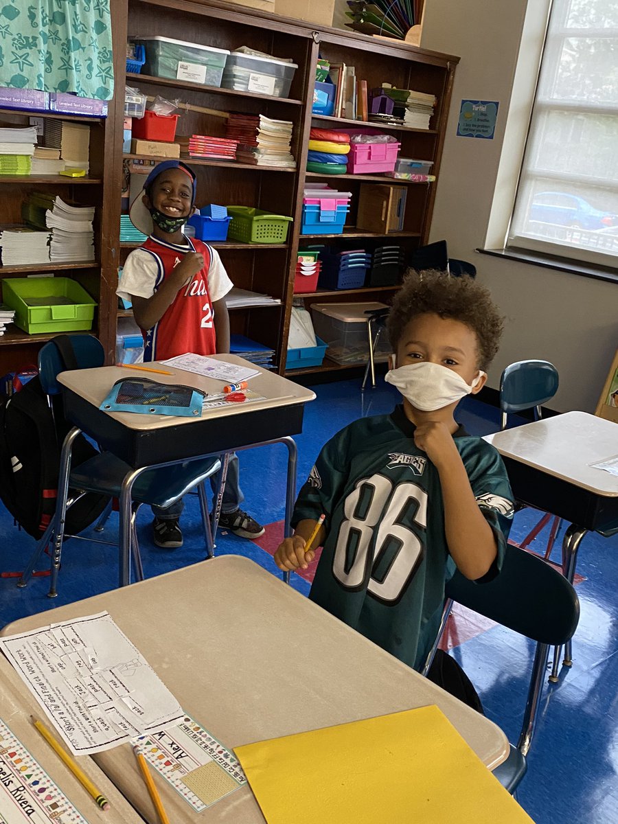 mrslyons109's tweet photo. 2nd working hard in sports day during spirit week! #HESwildcats #spiritweek @HighlandsPride @RedClaySchools https://t.co/jVEKpocZXl
