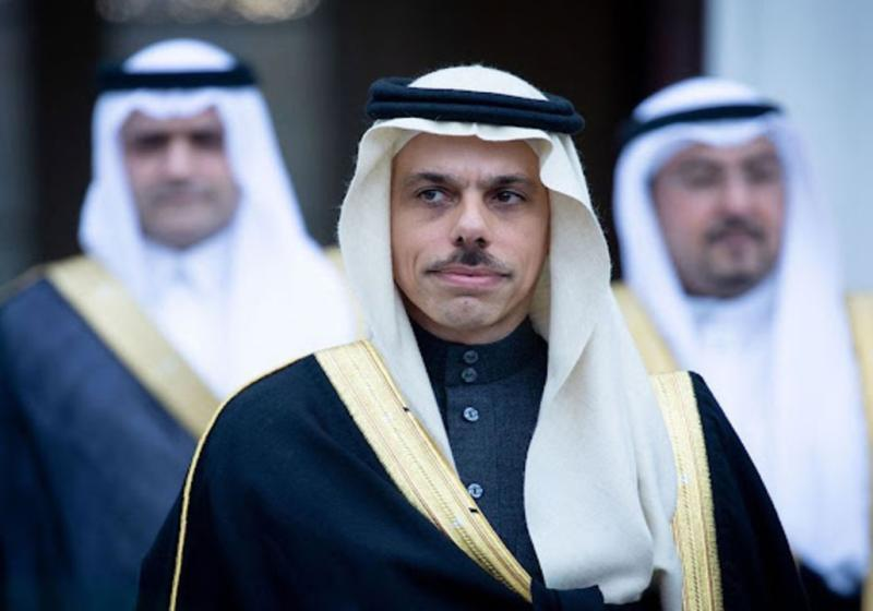 indus_tribune's tweet photo. Saudi Arabia Offers Mediation to Resolve Disputes Between Pakistan and India

Pakistan will provide forums to India for talks, the two countries should hold talks to resolve the Kashmir issue: Saudi Foreign Minister

https://t.co/lulHB81BAQ https://t.co/rB0d1zu2I9