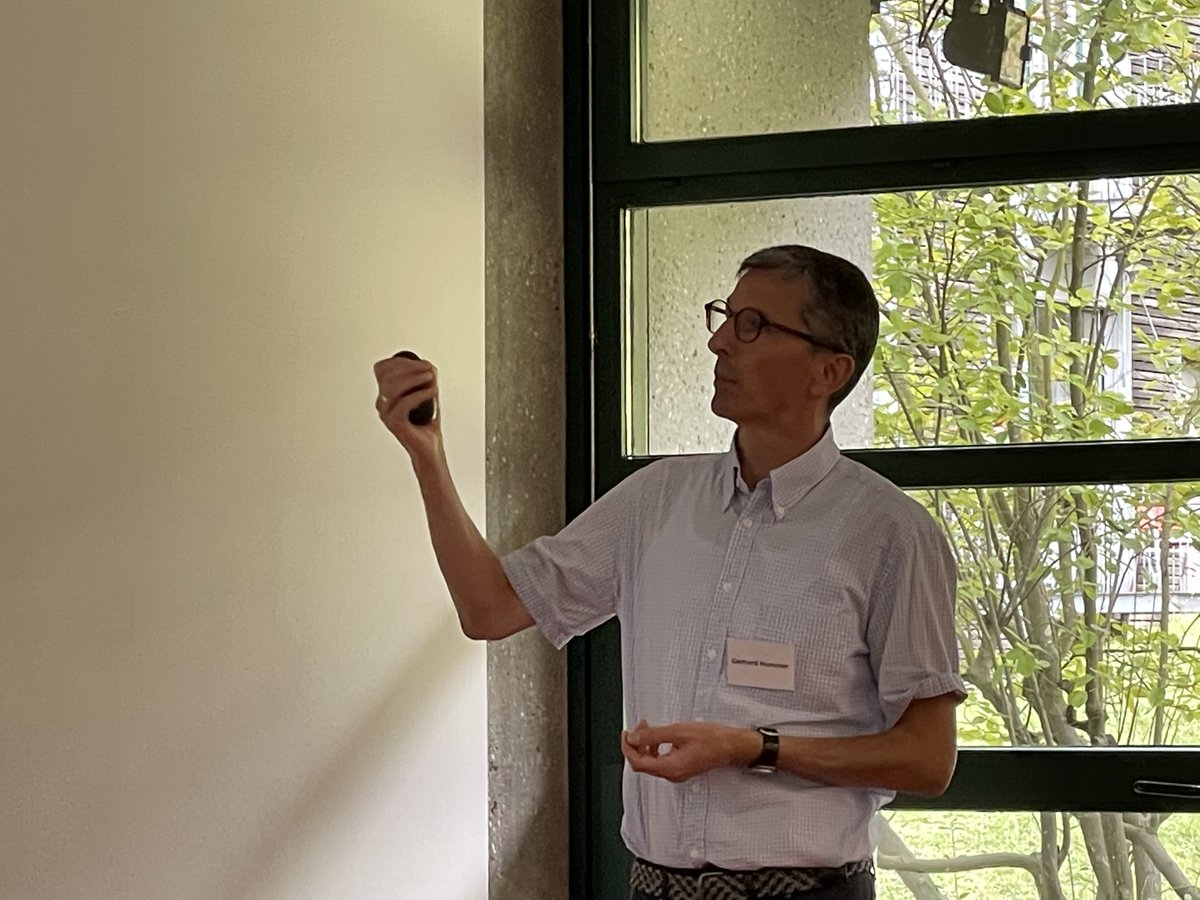 Ivan Đikić tweet media