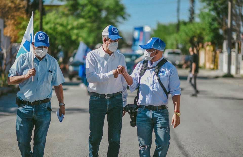 Doc_MarioDavila's tweet photo. Día del fotógrafo.  📷 
Felicidades a todos los fotógrafos. 
 🤜🏻🤛🏻Ⓜ️
#Monclova #MD https://t.co/rejO8qJaDO