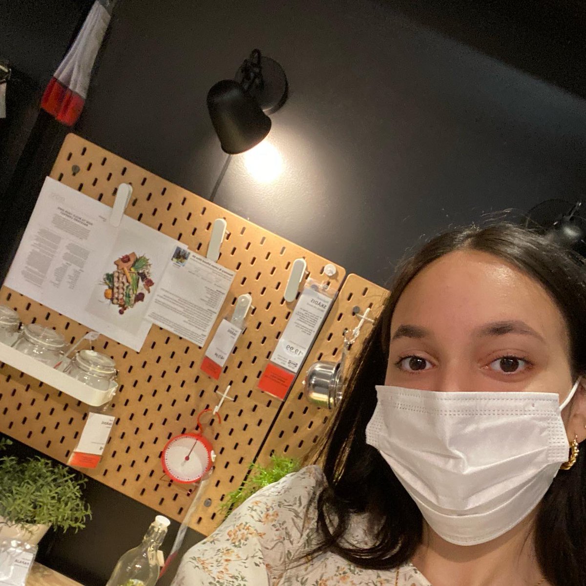 itsorooj's tweet photo. Ikea makes me want to redecorate my room 🪴💛 https://t.co/vRlMDh2eJ5