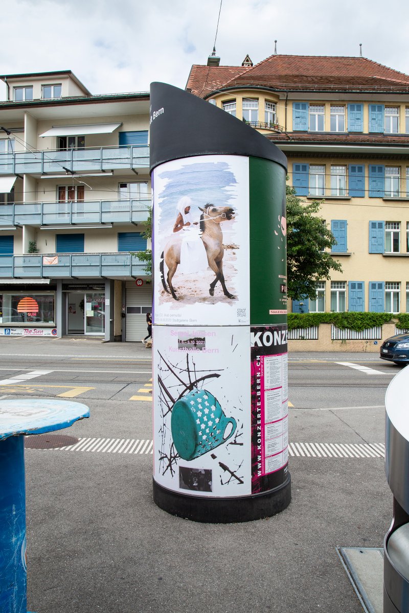 Robert Estermann
Royal I.C.E. (klub pemuda)
20.03.–08.06.2023 Stadtgalerie Bern
riding.vision/collections/or…
#klubpemuda #ridingvision #robertestermann