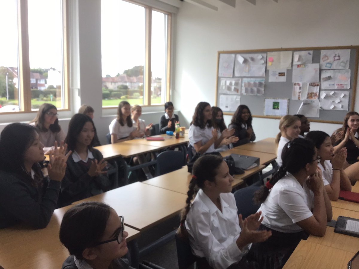 lehmun's tweet photo. MUN Club is back with a bang! Here are the new 2021 delegates enjoying our first of the Debate Challenges, and fighting for their place in the hot air balloon @LEHSchool #MUNisFUN https://t.co/iZ4HnNjAot