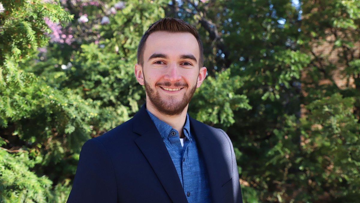 Congrats #horticulture doctoral student Caleb Wehrbein—awarded the Cooper Sharpless Fellowship! Now he's working with <a href="/UNL_EnvrHort/">Sam Wortman</a>, looking at the viability of using biodegradable fabrics for high-density production of specialty crops. #UNL #UNLAgroHort go.unl.edu/2bh3