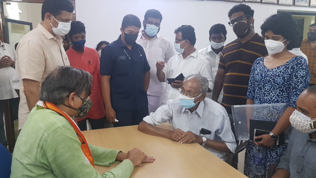 ShashiTharoor's tweet photo. An intensive two-hour “Meet the Public” session at the Thiruvananthapuram District Congress Committee office (conducted with appropriate Covid protocols and masking) gave me a chance to receive a number of petitions and even to sign a book for a devoted reader. https://t.co/3bWhcLD3NU