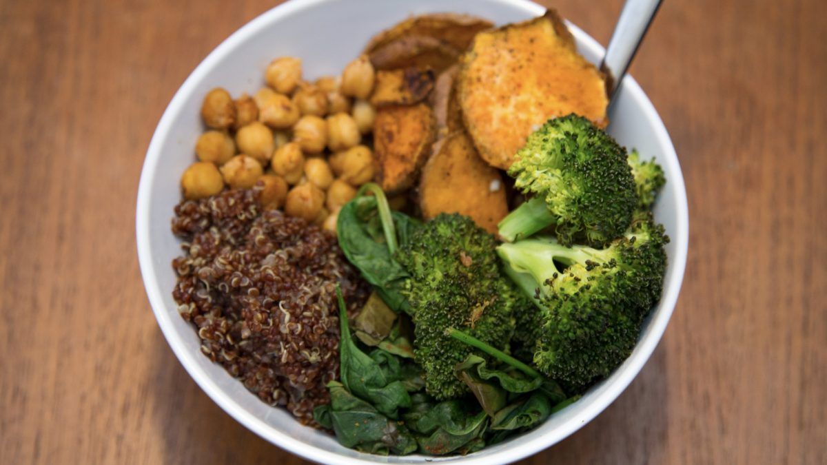 nutrition_facts's tweet photo. The case for using a plant-based diet to reduce the burden of diabetes has never been stronger: https://t.co/QNjyj8dtRD https://t.co/i0zaL4ofnH