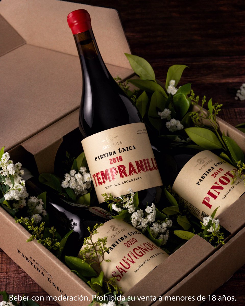 Bienvenida #primavera 🌸 y a nuestra nueva línea de vinos PARTIDA ÚNICA integrada por tres 💣  #SauvignonBlanc #Tempranillo #PinotNoir 

📦 Presentación: Caja de degustación en donde encontrarás los tres varietales para que puedas probar cosas diferentes.

#aristideswines