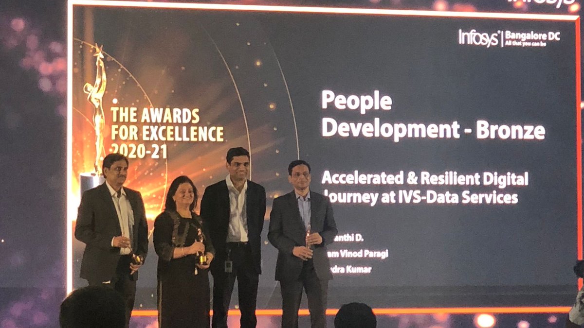 JayanthiDesikan's tweet photo. Wonderfully organised AFE event at Namma Bengaluru DC - proud moment receiving an AFE #lifeatinfy #experienceds #ivsplace2b ⁦@parigivinod⁩ https://t.co/MP6pAhC7of