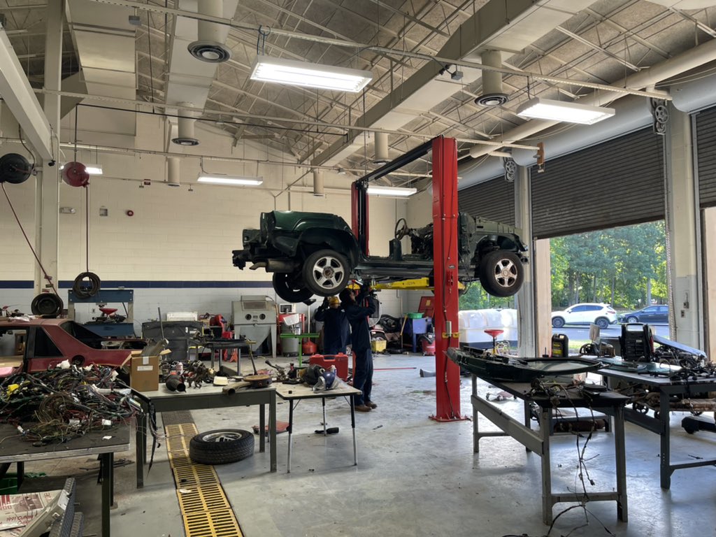 NHREC_CTE_BF's tweet photo. The Auto II students are working on wiring car harnesses this morning. #NHREC #NewHorizonsCTE #BoldlyGoing #WeAreNewHorizons
@NHREC_VA https://t.co/FO6cECp9fu