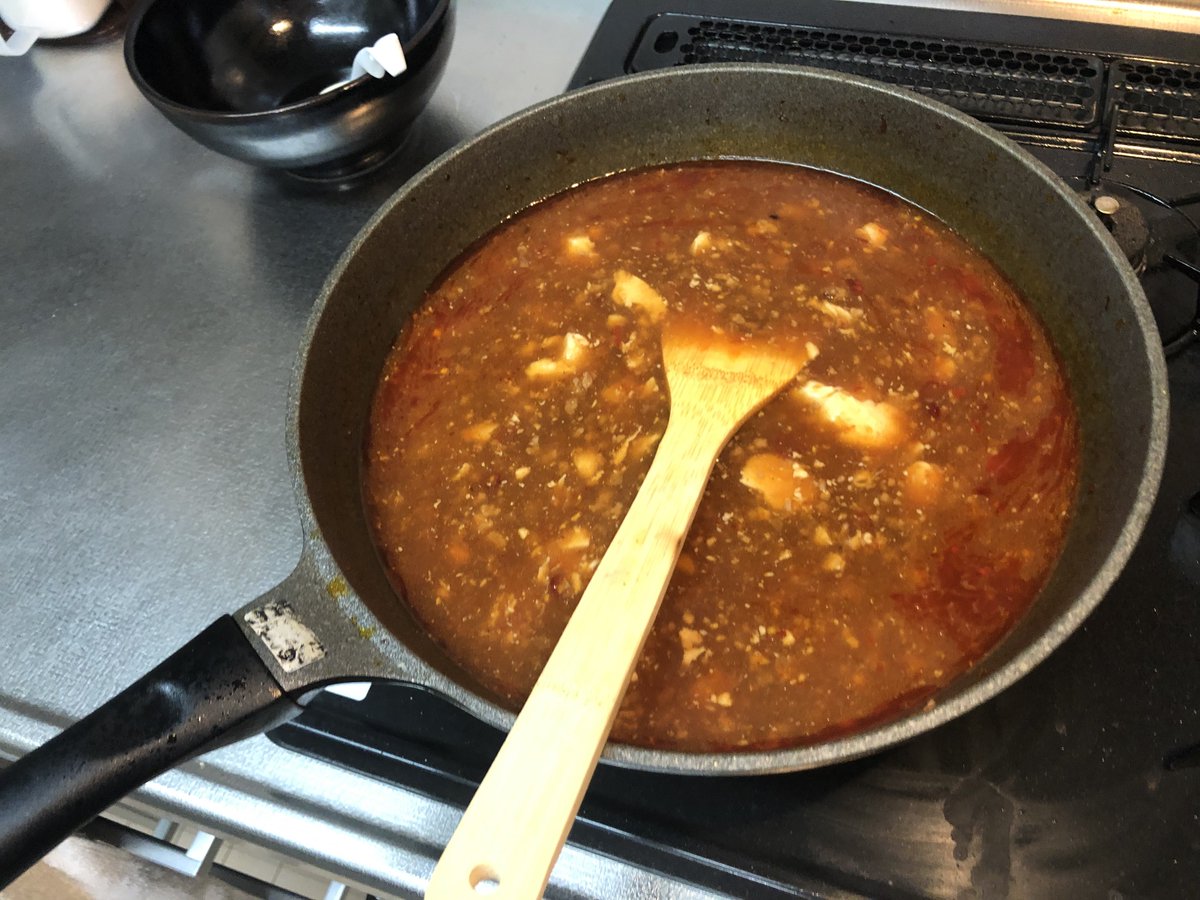 Show 日々調査してブログ書く V Twitter 結局多めに作って麻婆丼的な感じで食べるんだろうな笑笑 一人暮らし 自炊 男飯