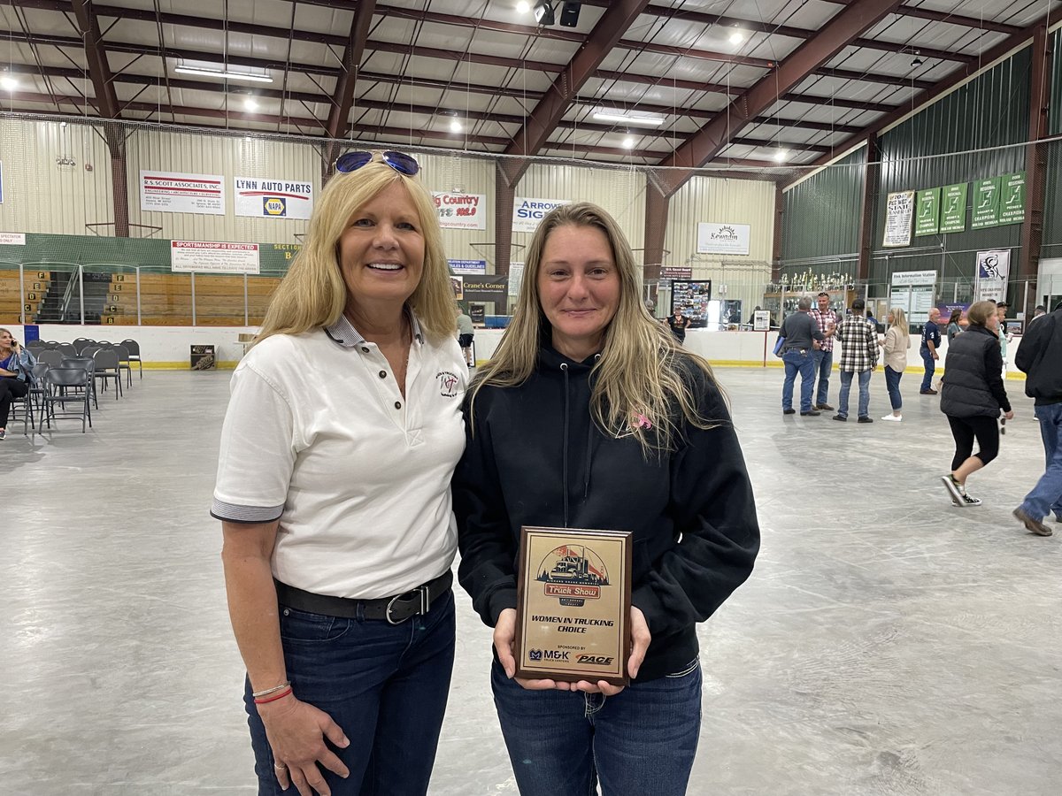 WomenInTrucking tweet picture