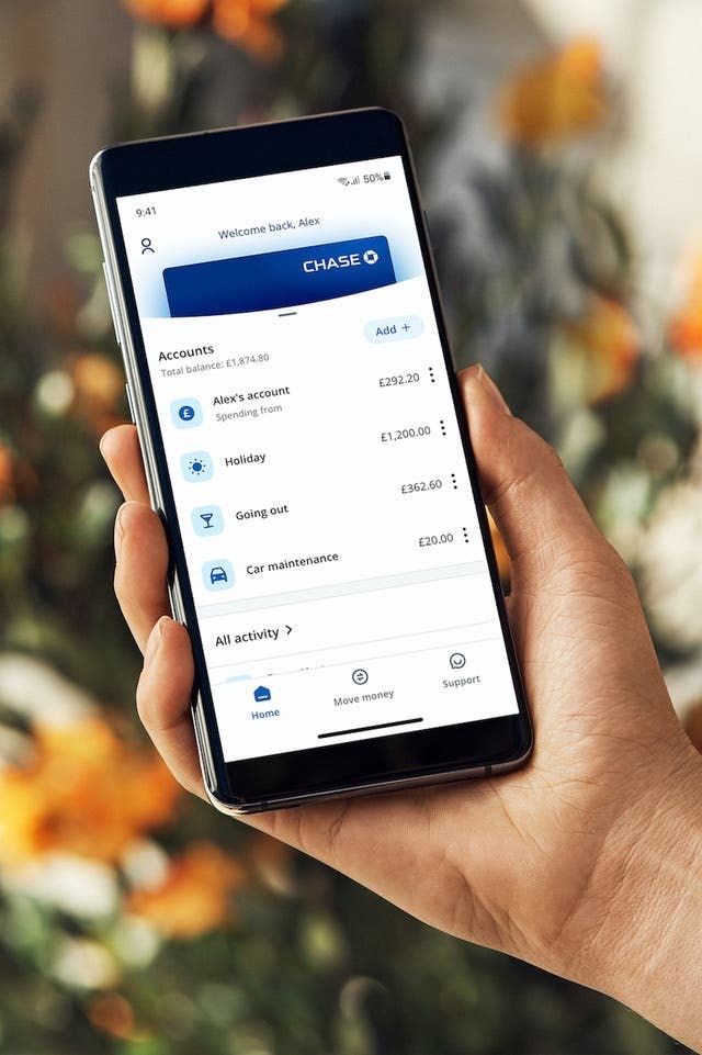 cgledhill's tweet photo. JPMorgan’s digital bank Chase launches in the UK today. Here’s what it’s like. 

https://t.co/5fr6wz7G2f #fintech https://t.co/JWns3LZISS