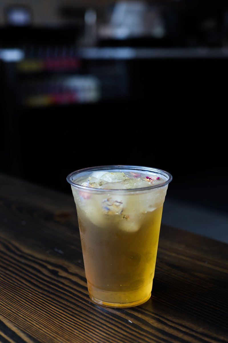 OpportunityDET's tweet photo. Which drink are you picking from Bea’s in #EasternMarket? #Detroit @beassqueeze https://t.co/yWC6GPelBy