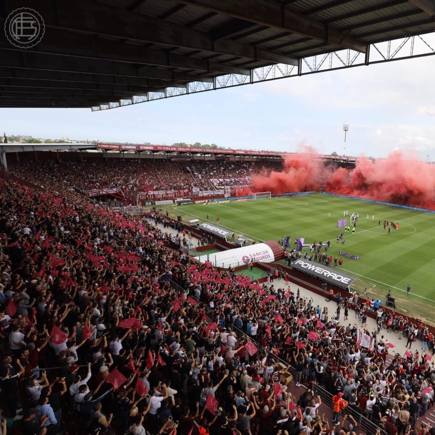 clublanus's tweet photo. Es mi ilusion volver a verte 🇱🇻❤️
 
Queda cada vez menos. Sumá #OrgulloGranate, asociate ya mismo acá 👉 https://t.co/q4qrtI4KkF https://t.co/xeth2UWBkf