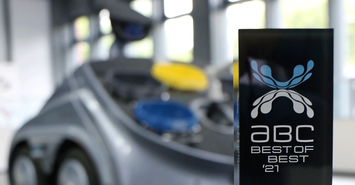 EDAGGroup's tweet photo. Our #mobilityconcept #EDAGCityBot wins the ABC Award 2021 as “Best of Best” in the “Smart &amp; Digital” category. The jury confirms that a #networked, #electric robotic vehicle is a #gamechanger for the city of the future. https://t.co/rwRJl37yeY https://t.co/VZLxPYBEik