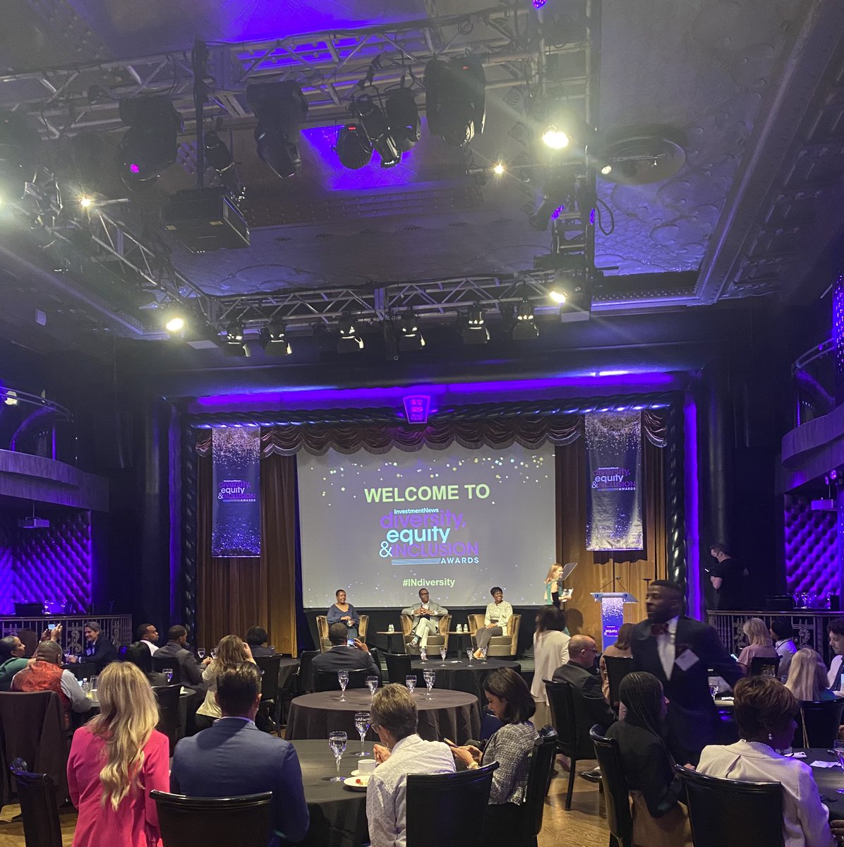 James D Sullivan (@james_dsullivan) on Twitter photo Liz Skinner skips off the #INDiversity Awards at the <a href="/edisonballroom/">Edison Ballroom</a> <a href="/investmentnews/">InvestmentNews</a> <a href="/privateADVgroup/">PrivateAdvisorGroup</a> Liz Skinner skips off the #INDiversity Awards at the <a href="/edisonballroom/">Edison Ballroom</a> <a href="/investmentnews/">InvestmentNews</a> <a href="/privateADVgroup/">PrivateAdvisorGroup</a>