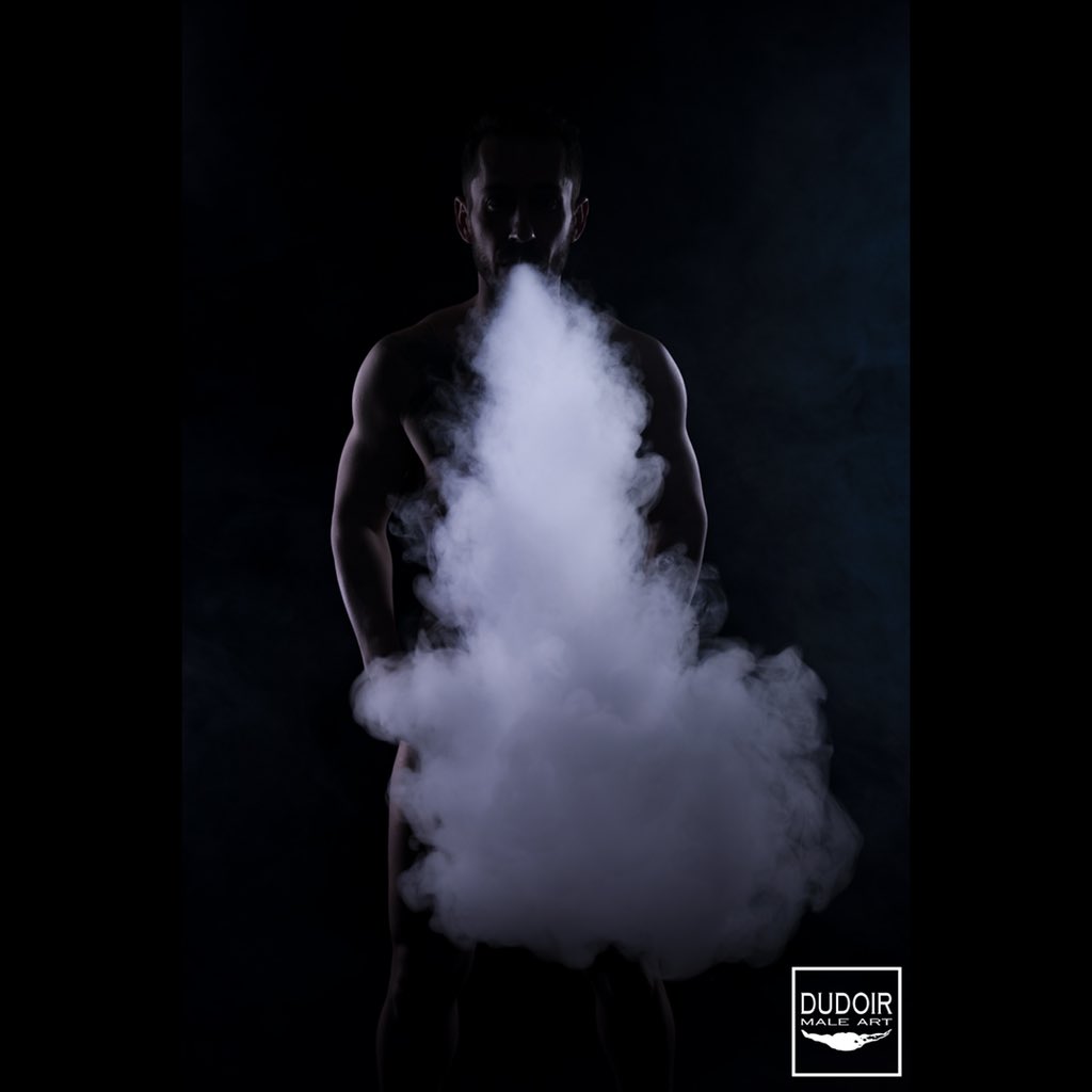 dudoir_ma's tweet photo. Blowing off steam!
#dudoirmaleart #dudoir #dudeoir #dudeoirnation #dudeperfect #malemodel #gaymodelsofinstagram #gaysouthafrica #malefitnessmodel #malenude #nudemale #nudeart #maleart #hottestguysza #hotdudes @TIMSouthAfrica @DamianClark #gaystud #gayhunk https://t.co/5CjTz2uDwE