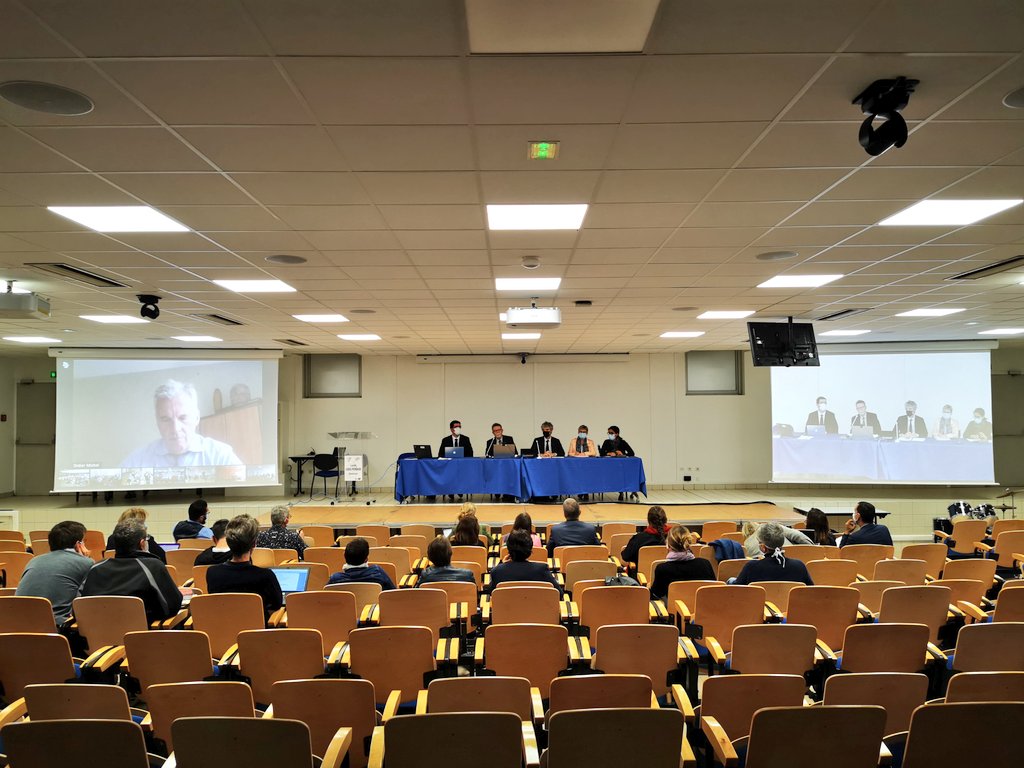 Synthèse des travaux réalisés dans les ateliers des 13 réseaux d'éducation durant le séminaire par <a href="/dm_didiermichel/">Didier MICHEL</a> et conclusion par le recteur <a href="/ChanetJF/">Chanet Jean-François</a>.
Merci à toutes et à tous pour vos contributions.