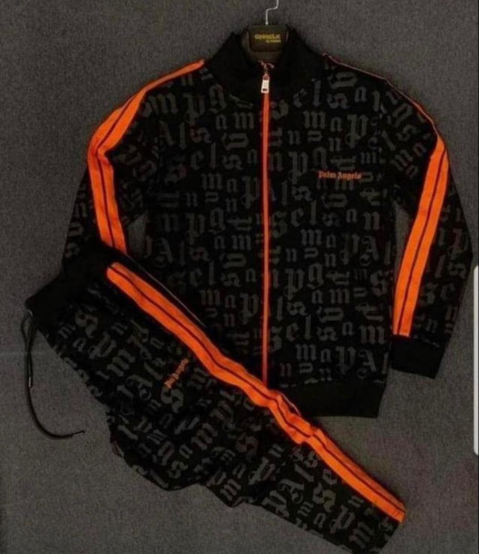 amablack8's tweet photo. Get your self classy truck suits https://t.co/SW0UaBr56r
