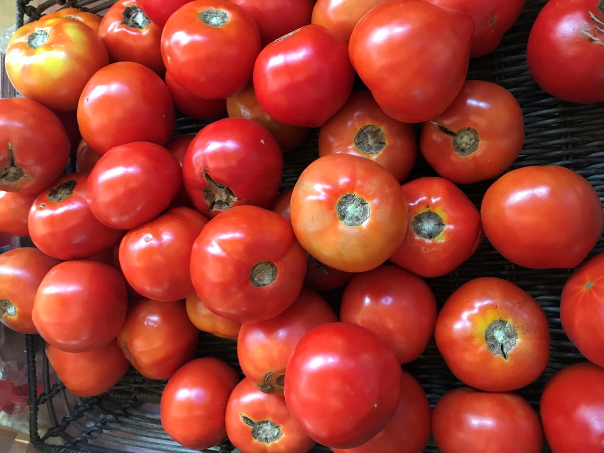 PickTnProducts's tweet photo. September is the perfect time to visit your local Farmers Market. Produce is still abundant, and pumpkins are making an appearance across the state. Another plus is the cooler weather!
Find a Farmers Market close to you at https://t.co/cjClVOGYMK. https://t.co/GQxQ6IPVf8