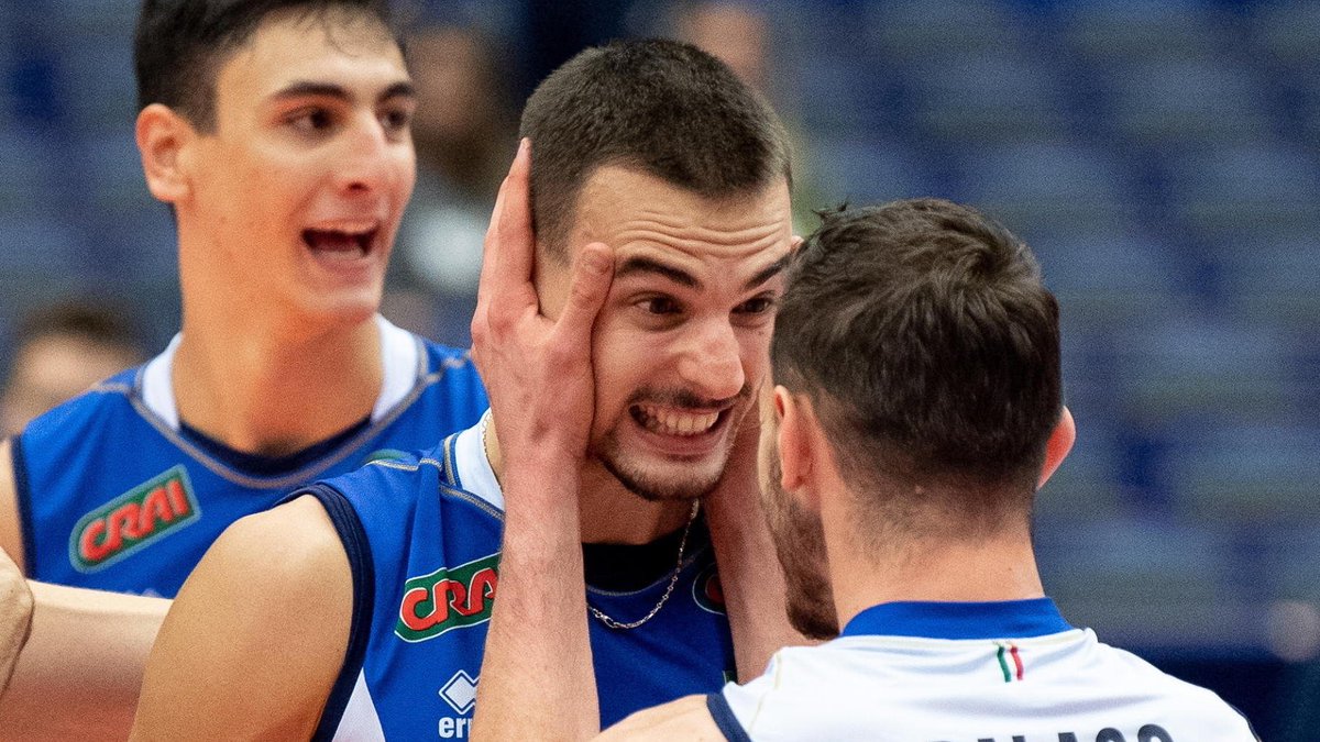 CONI (@coninews) on Twitter photo Alla prima grande competizione giocata con i gradi di capitano Simone #Giannelli ha trascinato l'Italia al trionfo europeo e si è preso il premio di MVP del torneo. 🏆
Una cavalcata continentale che rimarrà per sempre nel cuore del palleggiatore #ItaliaTeam. 💙
<a href="/Federvolley/">Federvolley ⭐️⭐️⭐️⭐️⭐️</a> Alla prima grande competizione giocata con i gradi di capitano Simone #Giannelli ha trascinato l'Italia al trionfo europeo e si è preso il premio di MVP del torneo. 🏆
Una cavalcata continentale che rimarrà per sempre nel cuore del palleggiatore #ItaliaTeam. 💙
<a href="/Federvolley/">Federvolley ⭐️⭐️⭐️⭐️⭐️</a>