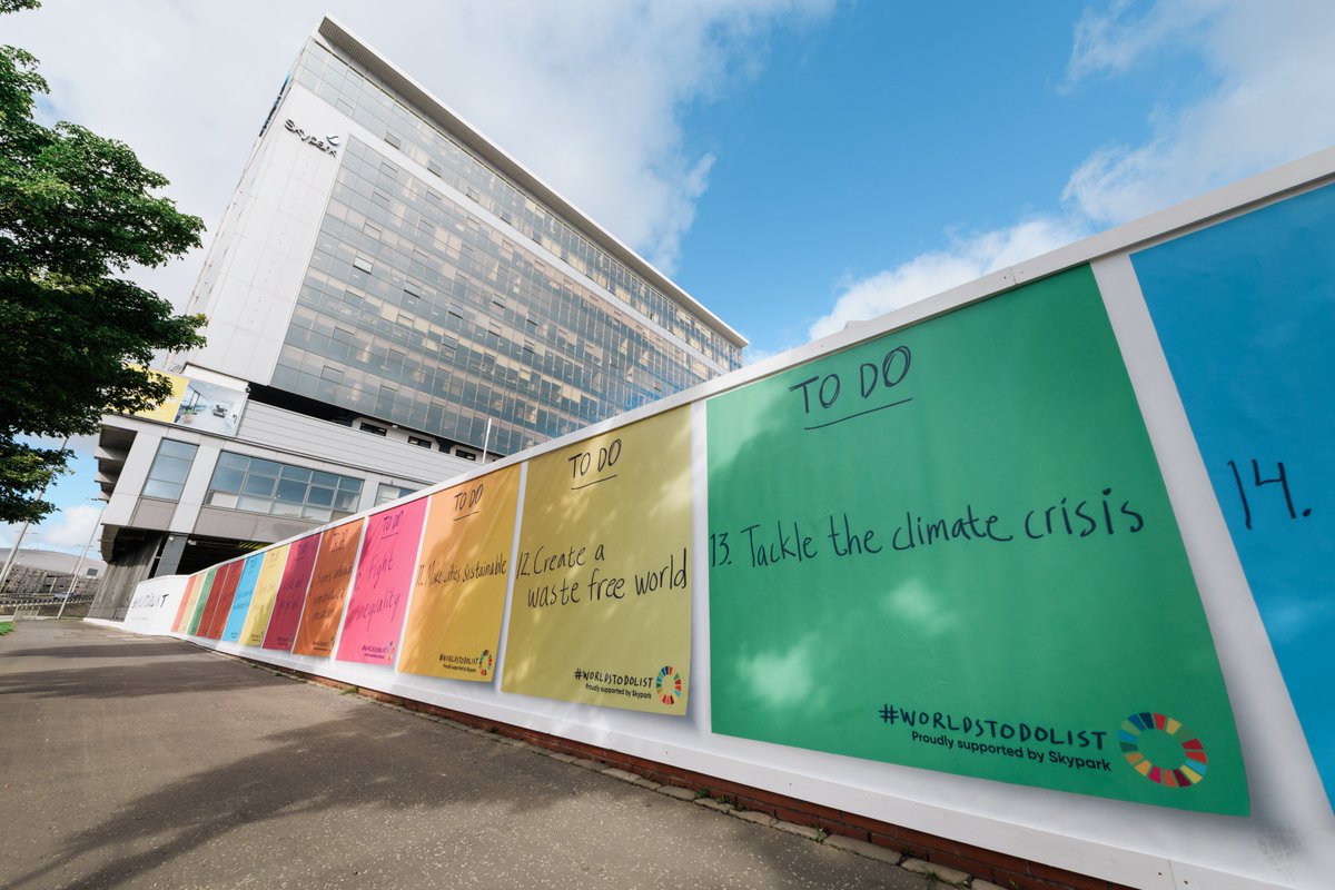 Spot the #WorldsToDoList across the UK! Check out how Global Goals Business Avengers’ <a href="/DPDgroup_news/">DPDgroup</a>  and @unilever are spreading the word about the World’s To Do List - sticky notes are also being projected onto famous building too!

Find out more here: worldstodolist.org.