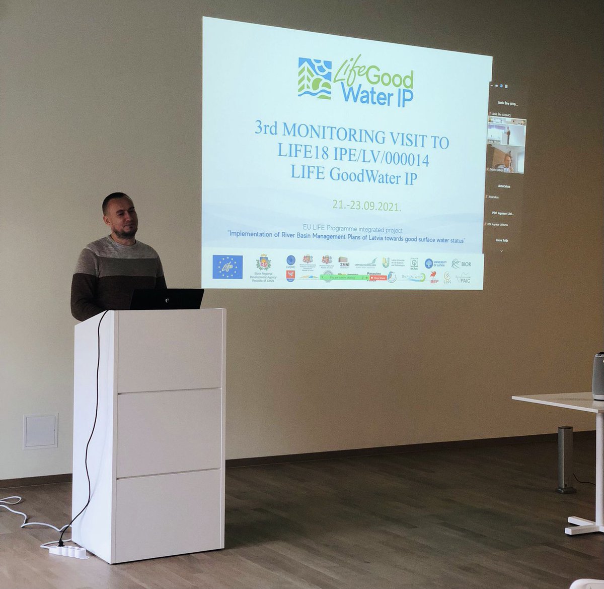 VSIA_LVGMC's tweet photo. Vides, Ä£eoloÄ£ijas un meteoroloÄ£ijas centrÄ liela rosÄ«ba. 21.-23.septembrÄ« notiek projekta LIFE GoodWater IP monitoru vizÄ«te.
ā
StÄstÄm par paveiktajÄm un plÄnotajÄm aktivitÄtÄm, par lÄ«dzÅ”inÄjiem rezultÄtiem un secinÄjumiem. #LIFE #GoodWaterIP #LVÄ¢MC #LIFEprogramme https://t.co/keqwVWFNv5
