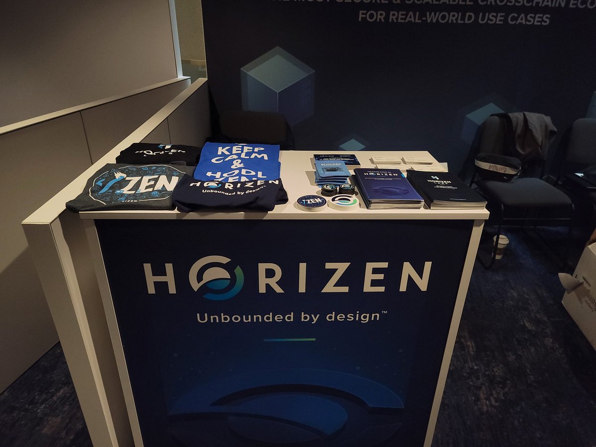 horizenglobal's tweet image. Day 2 of #Mainnet2021. Stop by and say hi and pick up some #Horizen swag!