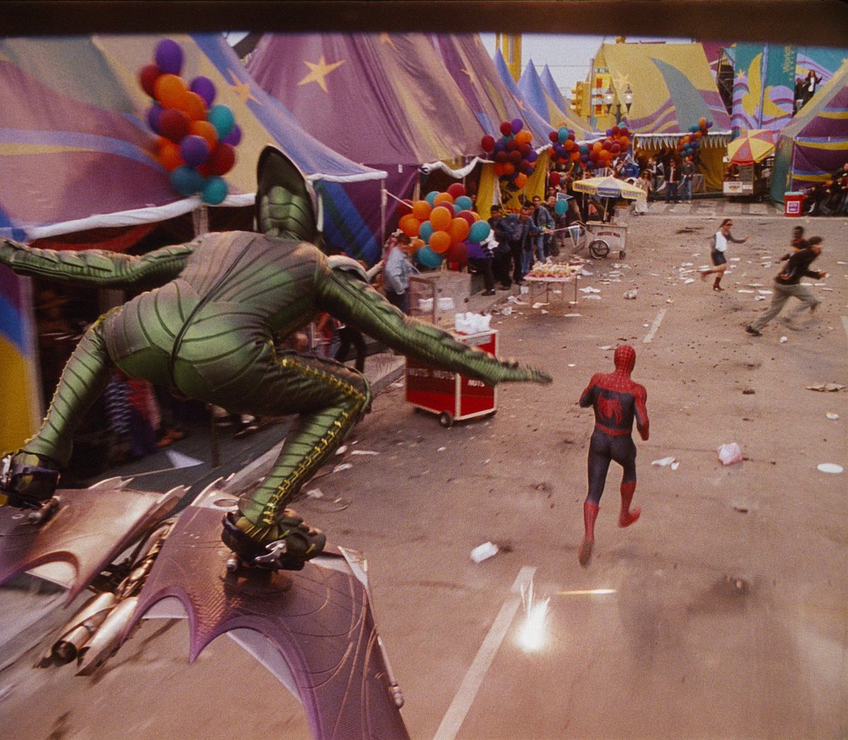 RT @EARTH_96283: Spider-Man (2002)
4k 35mm open matte scan https://t.co/cyQ4m3kkiD