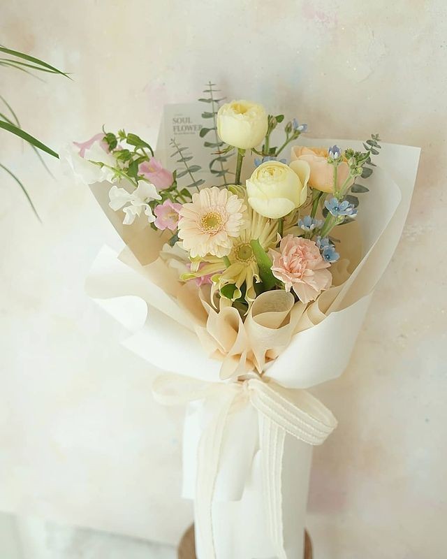 happy birthday my fave nayeon fcs! stay healthy and happy my best pretty girls muah ^____^ <3