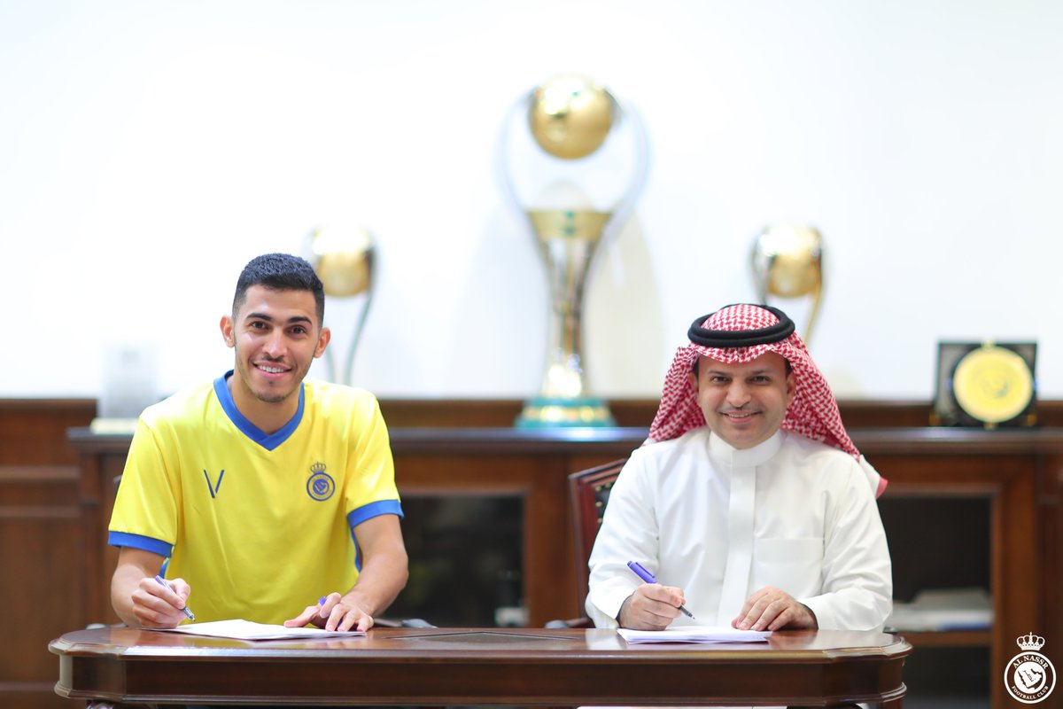 AlNassrFC's tweet photo. سلطان .. للنصر 💛 https://t.co/raMTBC2pDd