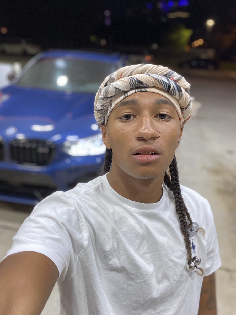 mronthewater's tweet photo. stay out da way n get rich💦💤 #tyseez https://t.co/ozT3flktph