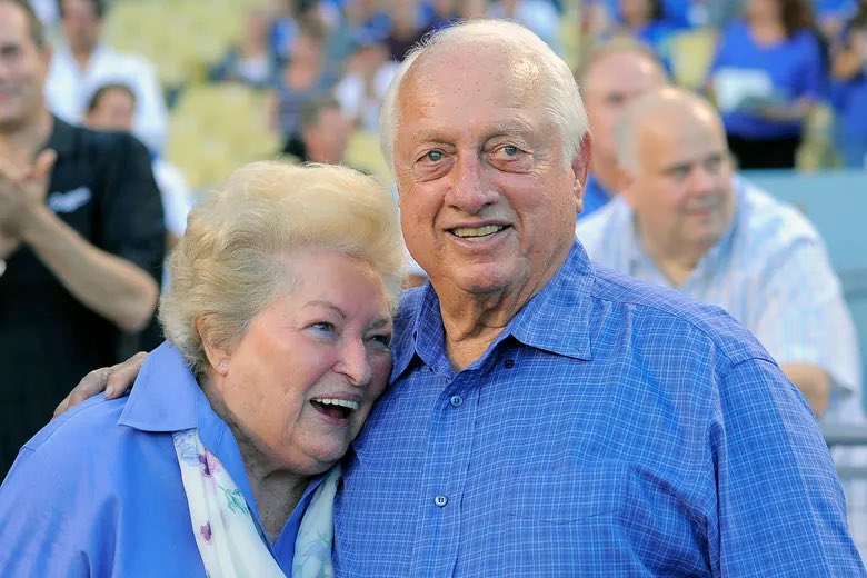 Jo and Tommy Lasorda together again. RIP. 🙏💙 #Dodgers
