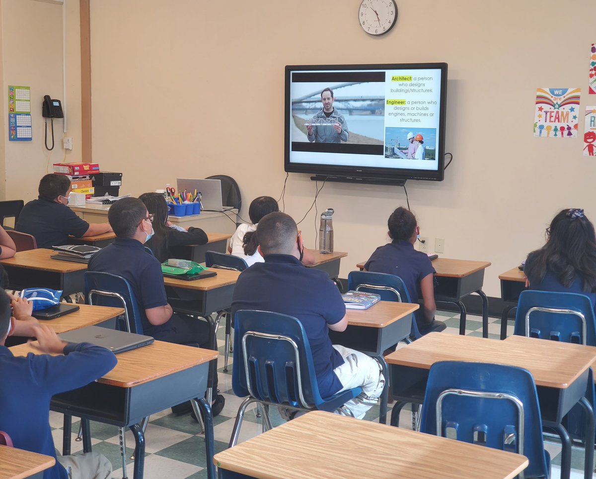 Ms. Pepe's Library Media Center tweet media