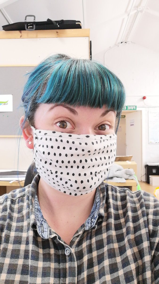 SarahADrama's tweet photo. What face am I making under this mask?
🎭😊😡😜😛
Anyone any advice on clear face masks? The wean's are missing out on my many facial expressions #ClearFaceMasks #Covid #ThinkOfTheChildren https://t.co/r3DymfC2NY