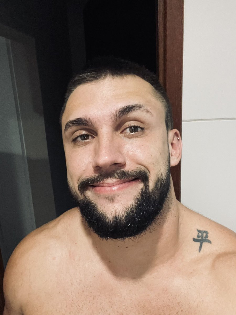 arthurpicoli's tweet image. Paz ✌🏻