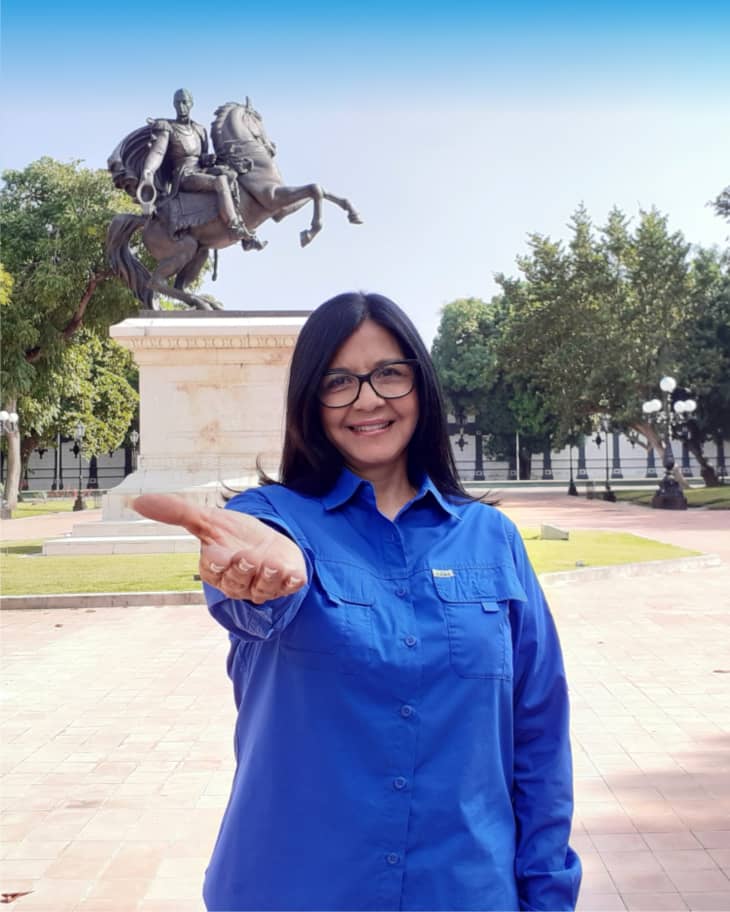 Soykarinacarpio's tweet photo. Dia propicio para recordar esta célebre Frase "No hay camino para la Paz, La Paz es el Camino ",yo los invito a que Juntos construyamos ese ideal de Amor, comprensión y respeto mutuo para convivir y salir adelante 

#KarinaEsAragua 

@NicolasMaduro
@dcabellor
@PartidoPSUV https://t.co/ZgoLacEP6p