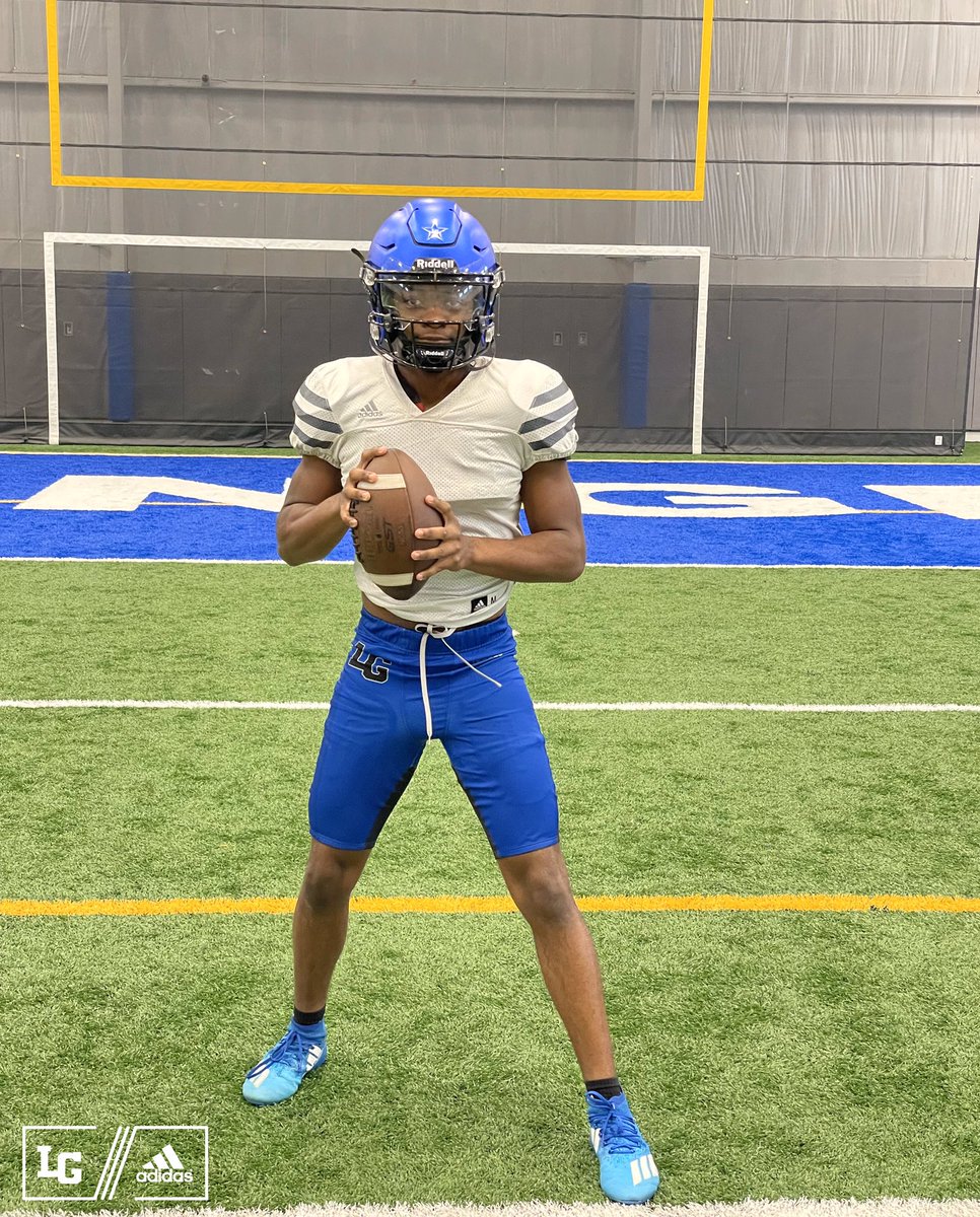 ✭✭𝙏𝘼𝙀 𝙎𝙉𝙀𝘼𝘿✭✭
🐦<a href="/NoLimitT7/">Tae Snead</a> 
🎓 ’22
🏈 ATH
📏 5’11
⚖️ 167
📋 4.46 Forty
🔗  hudl.com/v/2FtGZV
💯 This kid can 𝗗𝗢. 𝗜𝗧. 𝗔𝗟𝗟. QB/WR/DB with 𝗦𝗣𝗘𝗘𝗗 and ball skills 

#RᴇᴄʀᴜɪᴛTʜᴇGʀᴀɴɢᴇʀs