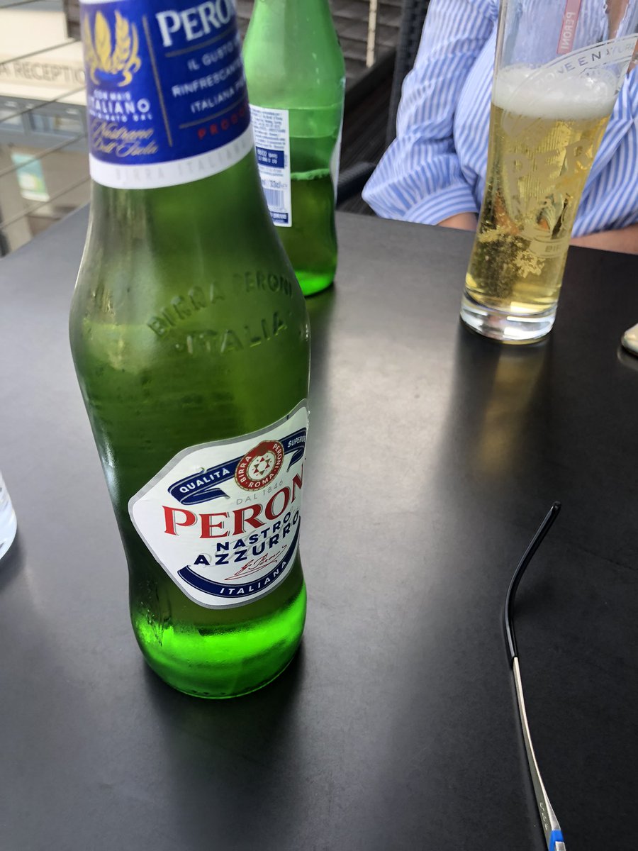 Food_A4thought's tweet photo. Swift one before boarding the ferry ๐ณ ๐ป๐ซ๐ท
#Plymouth #PlymouthHarbour #BrittanyBound @brittanyferries #peroni #SwiftOne #Beeroclock https://t.co/fulCuiqqJE