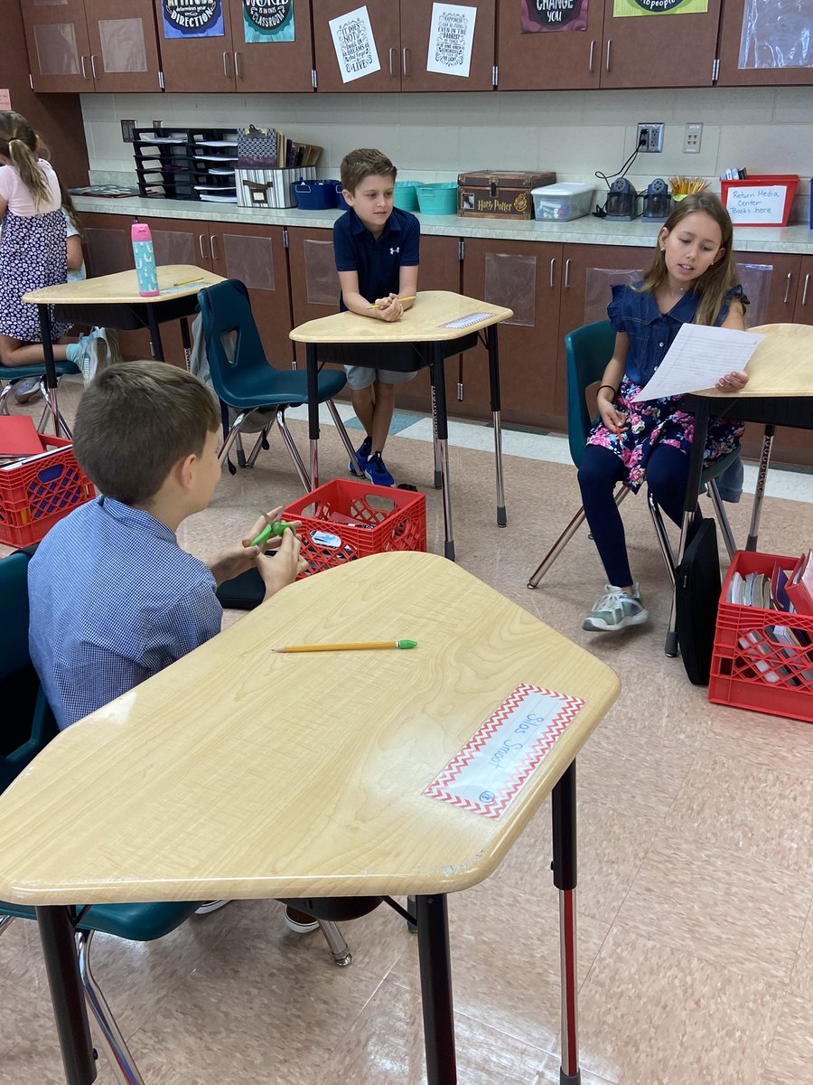 𝕄𝕣𝕤. 𝕄𝕒𝕣𝕜𝕤 tweet media