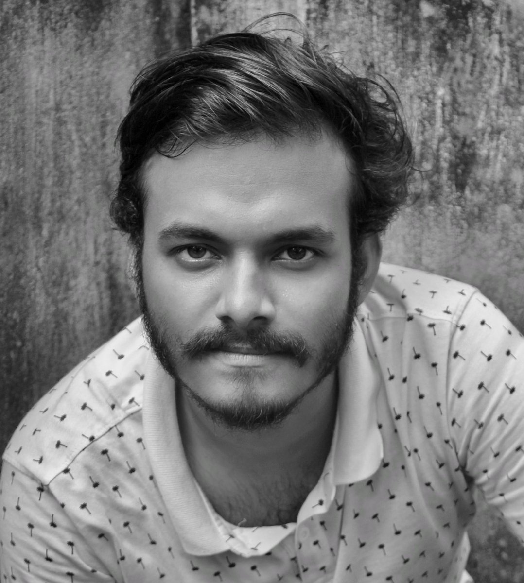 AswinSSoman's tweet photo. You are just #Monochrome behind all the colourful chaos!! https://t.co/bDSmYig5de