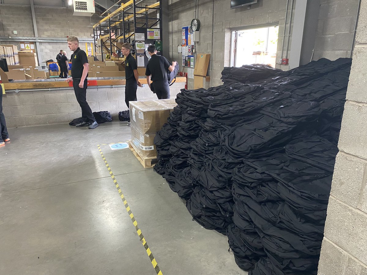 Lt Col Jules Russell (@co_afc) on Twitter photo Stores are forβ¦issuing! Week one means initial kit issue. In three days the G4 team from <a href="/compassgroupuk/">Compass Group UK & I</a>, many of them veterans, will issue: 1300 pairs of π₯Ύ 700 πͺ 2000 π and π 700 π and much more. It all goes back to the lines to make use of all those ironing boards!π¬π§ πͺπΌ Stores are forβ¦issuing! Week one means initial kit issue. In three days the G4 team from <a href="/compassgroupuk/">Compass Group UK & I</a>, many of them veterans, will issue: 1300 pairs of π₯Ύ 700 πͺ 2000 π and π 700 π and much more. It all goes back to the lines to make use of all those ironing boards!π¬π§ πͺπΌ