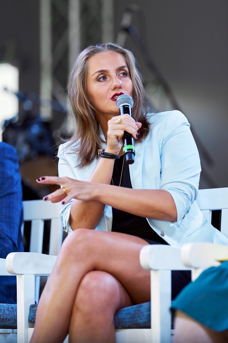 IDorichenko's tweet image. Long overdue #TB to my first post COVID offline #stage comeback in early summer at #GrainUkraine in #Odessa as ever bringing together #international #grain #traders - an epic kickstart to getting our #business life #backtonormal!🥂#backtobusiness with #smilesallround