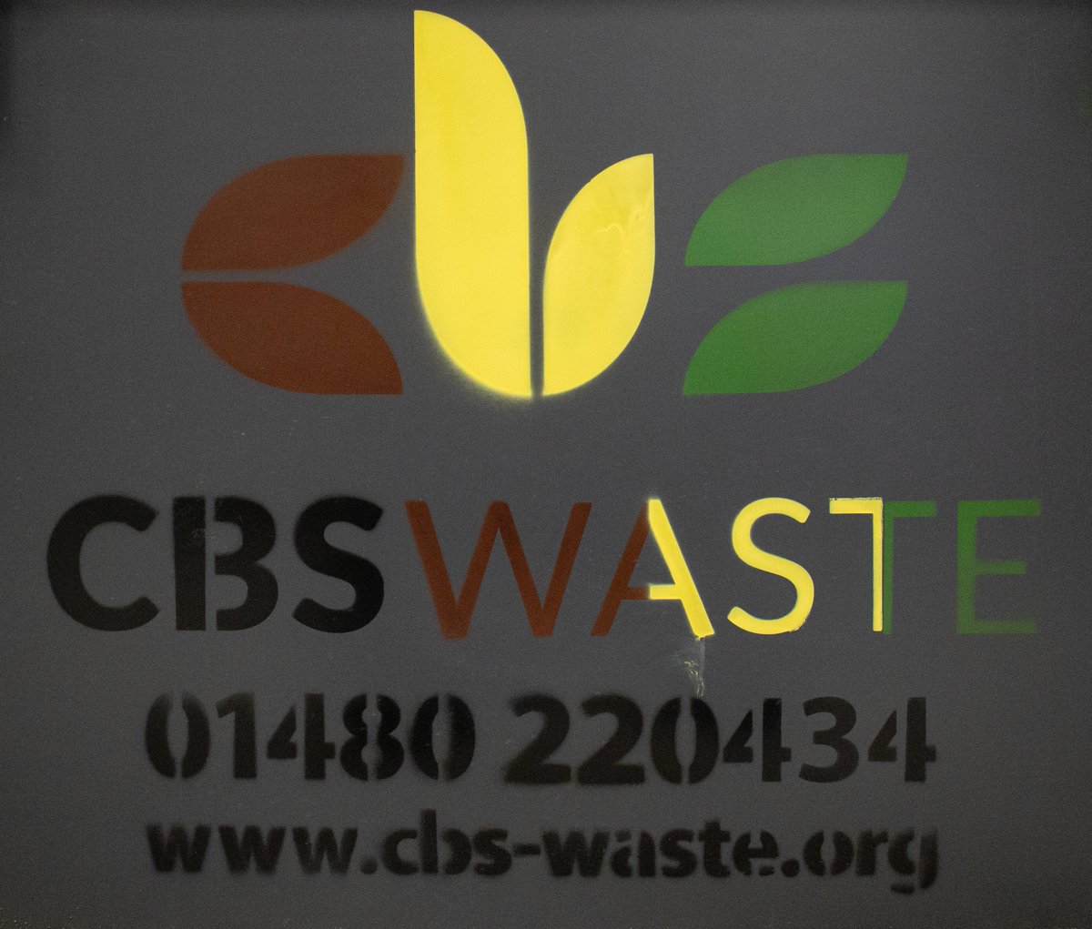 CBS_Waste's tweet image. We have been busy spray painting in the warehouse, but can you guess what it is? And if you can&apos;t wait to find out, head to cbs-waste.org!

〰️〰️
Call us now on 01480 220434 ☎️
Message us for an instant quote 📲
Email us info@cbs-waste.org 📩
〰️〰️

#comingsoon #cbswaste