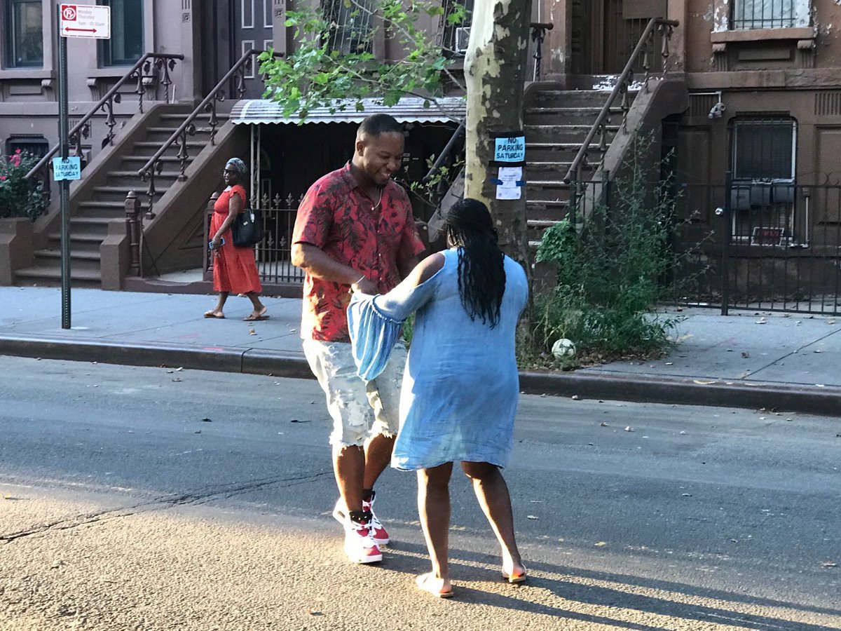 Harlem_Rose's tweet photo. The Jefferies Smith Family stands with @UNCFNY for the Virtual Walk for Education helping more young people of color get to and through college. 
You can still donate at https://t.co/aolkPk5t3w 
 #LaceUp4UNCF #BetterFutures #HBCUStrong
#UNCFVirtual #Brooklyn #Harlem https://t.co/4SryXaMpqy