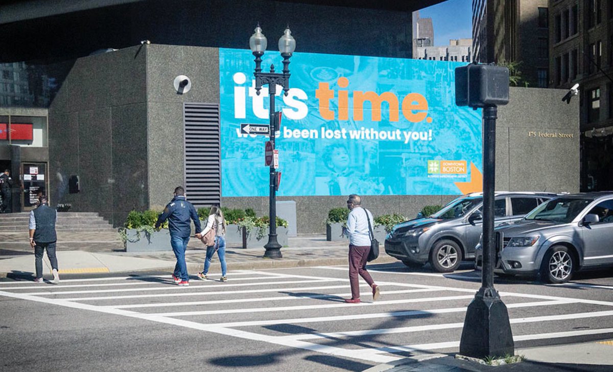It’s Time in Dewey Square - but for what? 🚌 From my new series “In Transit.” garyduehr.com/people#/in-tra…