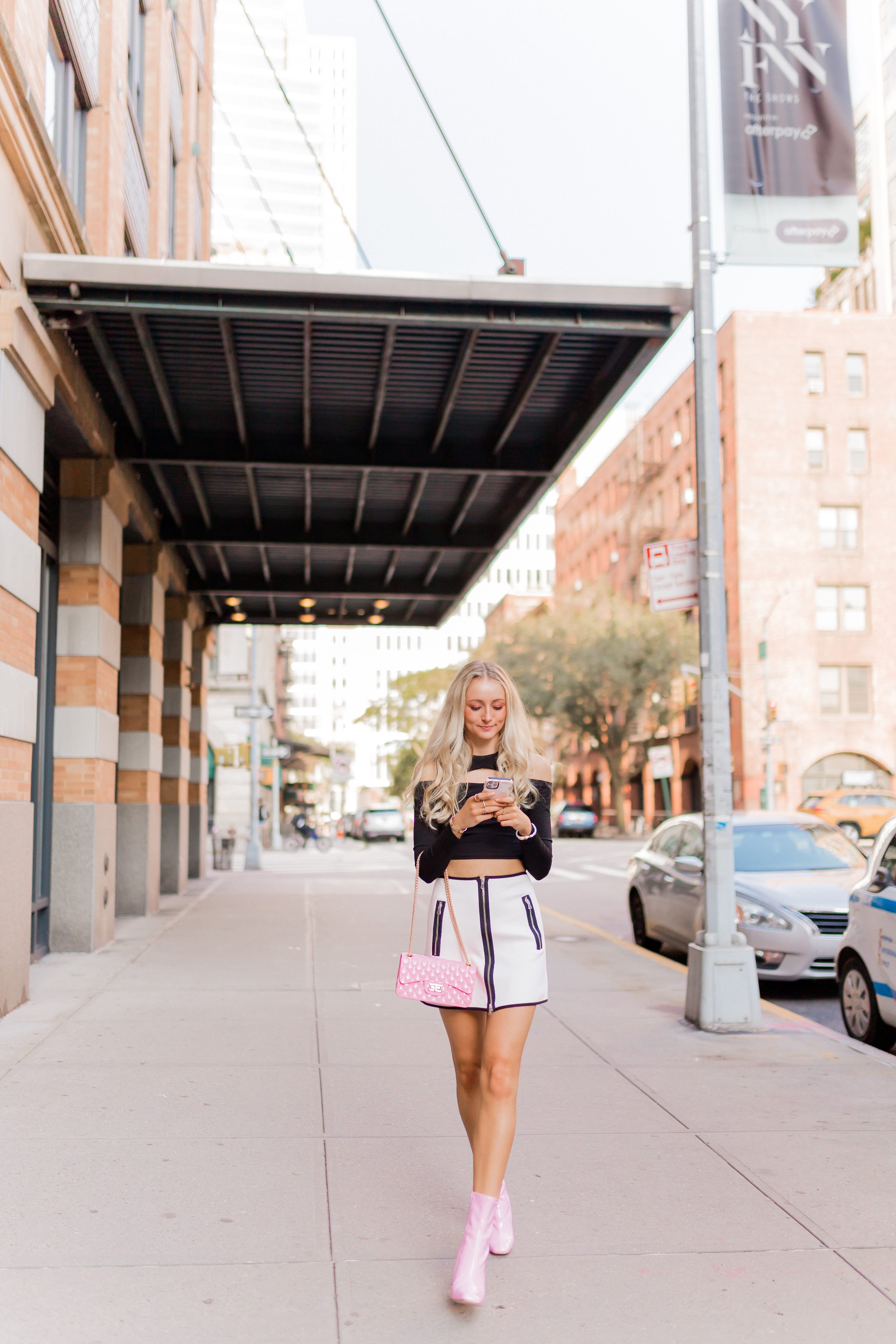 SHOEBACCA.COM Twitter: "Pretty in pink....booties 🎀🌸💕🦩🌷👛 We're obsessed with these Steve Madden Lynden Zippered Booties! . . . #booties # pinkshoes #pinkbooties #ootd #womensbooties #womensfashion #shoebacca ...