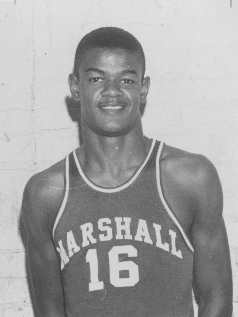 marshallu's tweet photo. Marshall University is set to dedicate a statue of trailblazing athlete Harold Everett “Hal” Greer at 10 a.m. Saturday, Oct. 9. The ceremony will be held outdoors at the corner of 3rd Ave. and 18th St.

Read more at https://t.co/FWT8VyGX4h.
#MarshallUFamily #HerdHomecoming https://t.co/n6XCK5d1T7
