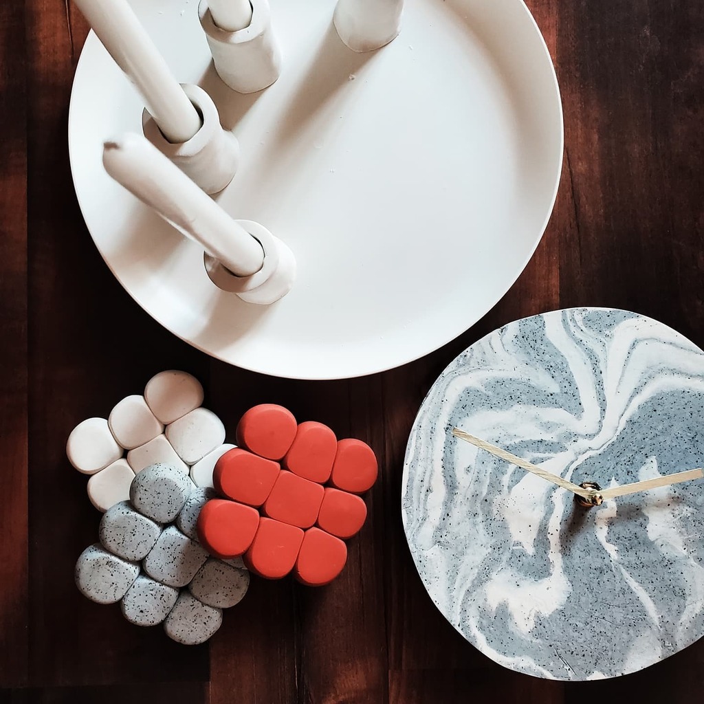 BrePeaBlog's tweet image. #ad If you told me that I could create these 3 Anthropologie inspired home decor DIYs with just @sculpey_official alone, I wouldn&apos;t have believed you! And yet here we are 😮 Scroll to check out the inspo and afters, and make sure you visit the blog to see exactly how I did it…