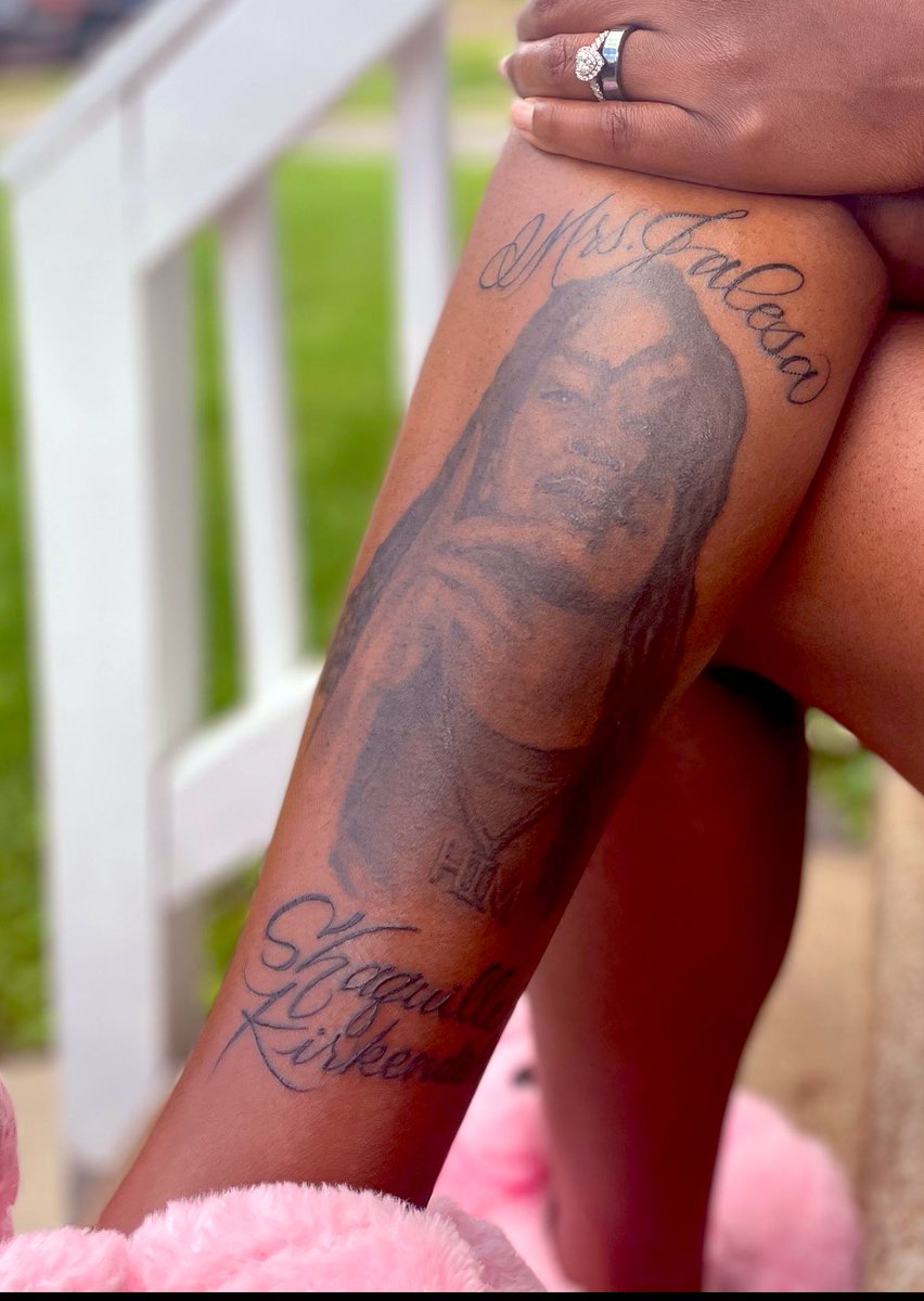 bmfquille's tweet photo. She got this to prove her love to me‼️ YA’LL THINK SHE LOVE ME? Keep it 💯 #isthislove #isthisreal #myheart #howdeepisyourlove #wife #mydirty #happywifehappylife #stlartist #marriedcouples #stlrapper #letkirkendolls #4lifers #tattoo #tattooinspo #portraittattoo https://t.co/WT2xl9KwSz